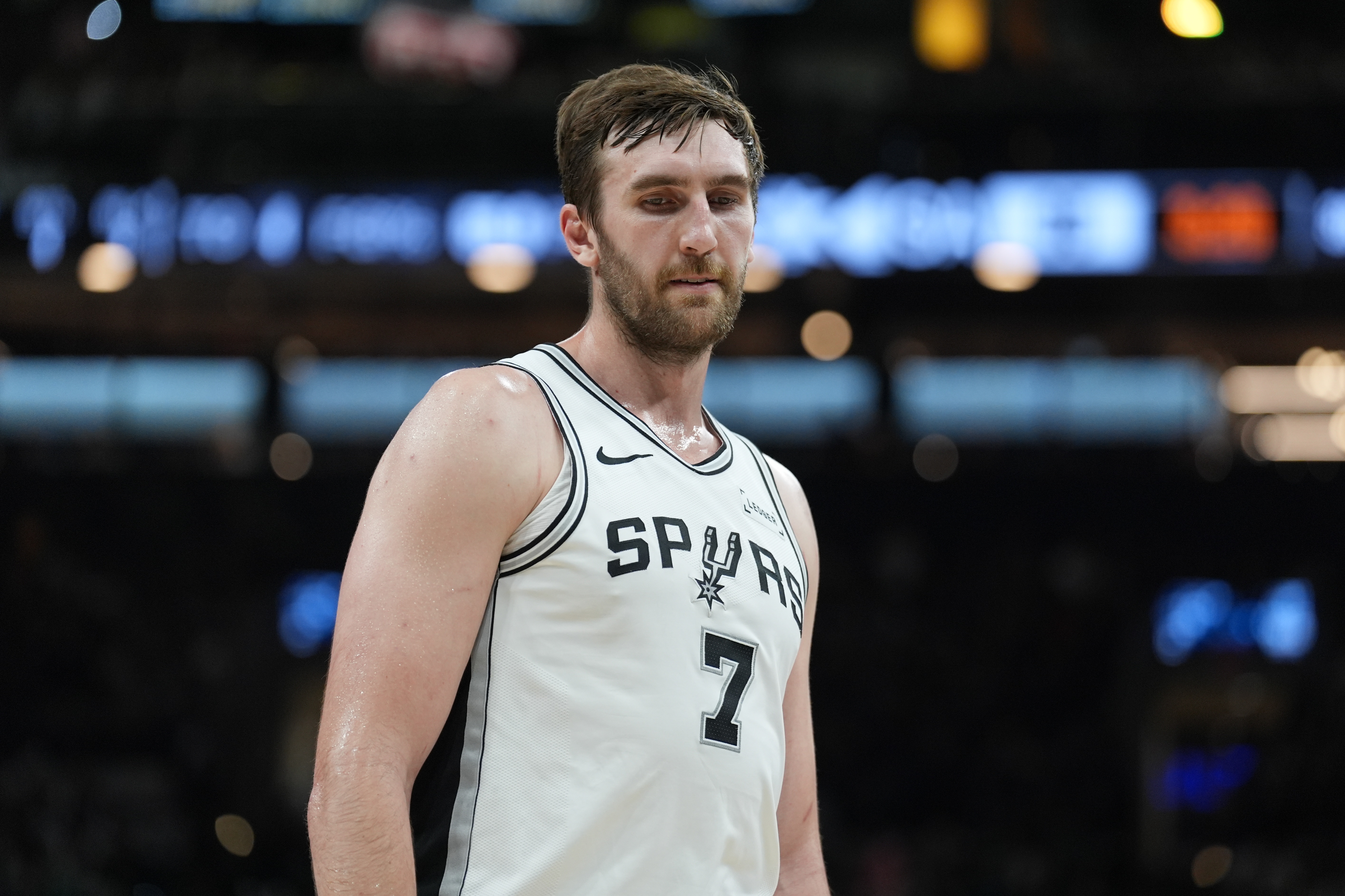 开云登录入口-科内特：我顶替文班时的轮换会调 但我们比赛方式和目标始终一致